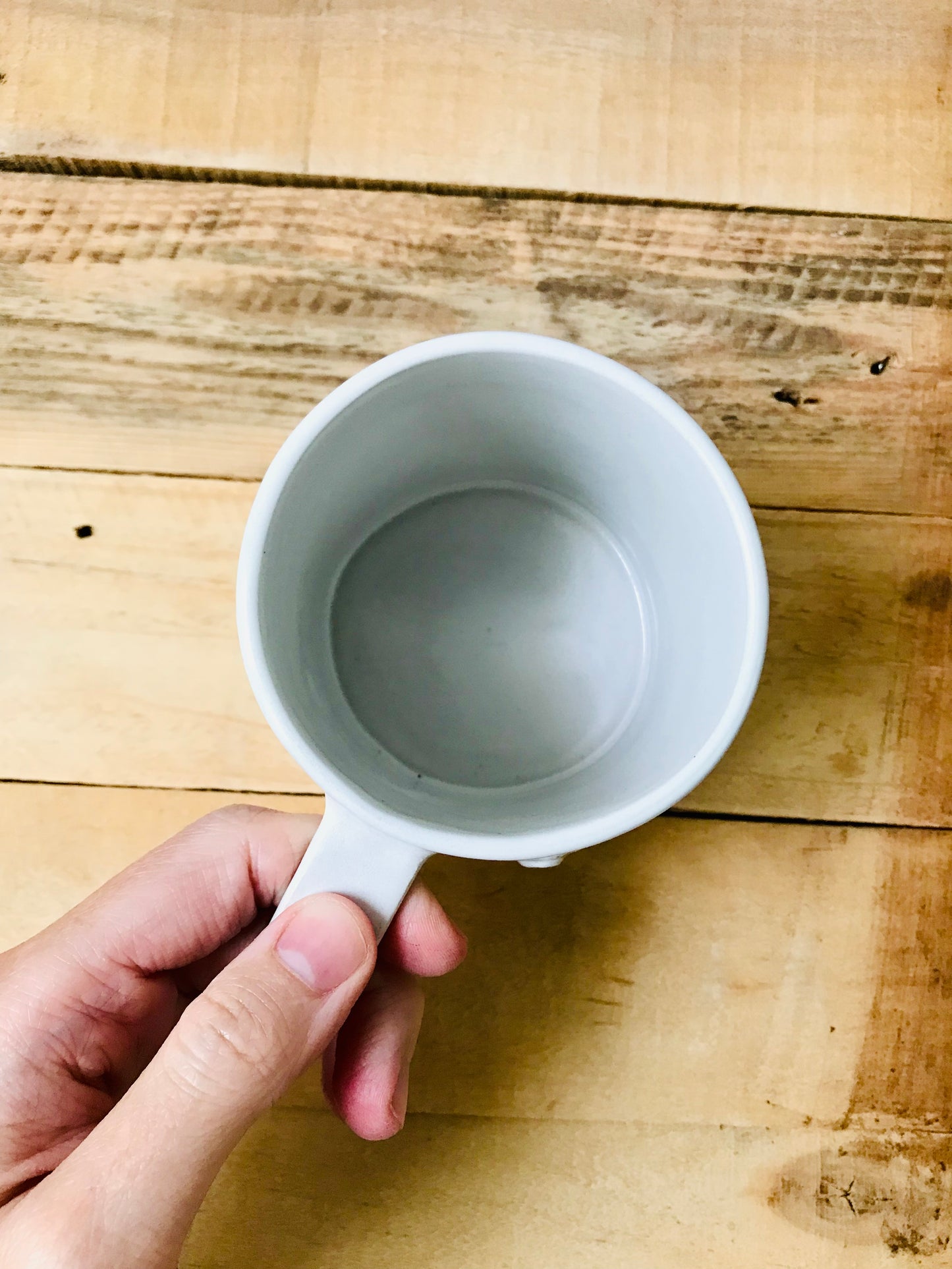 Mug with small white pumpkins - imperfect 1