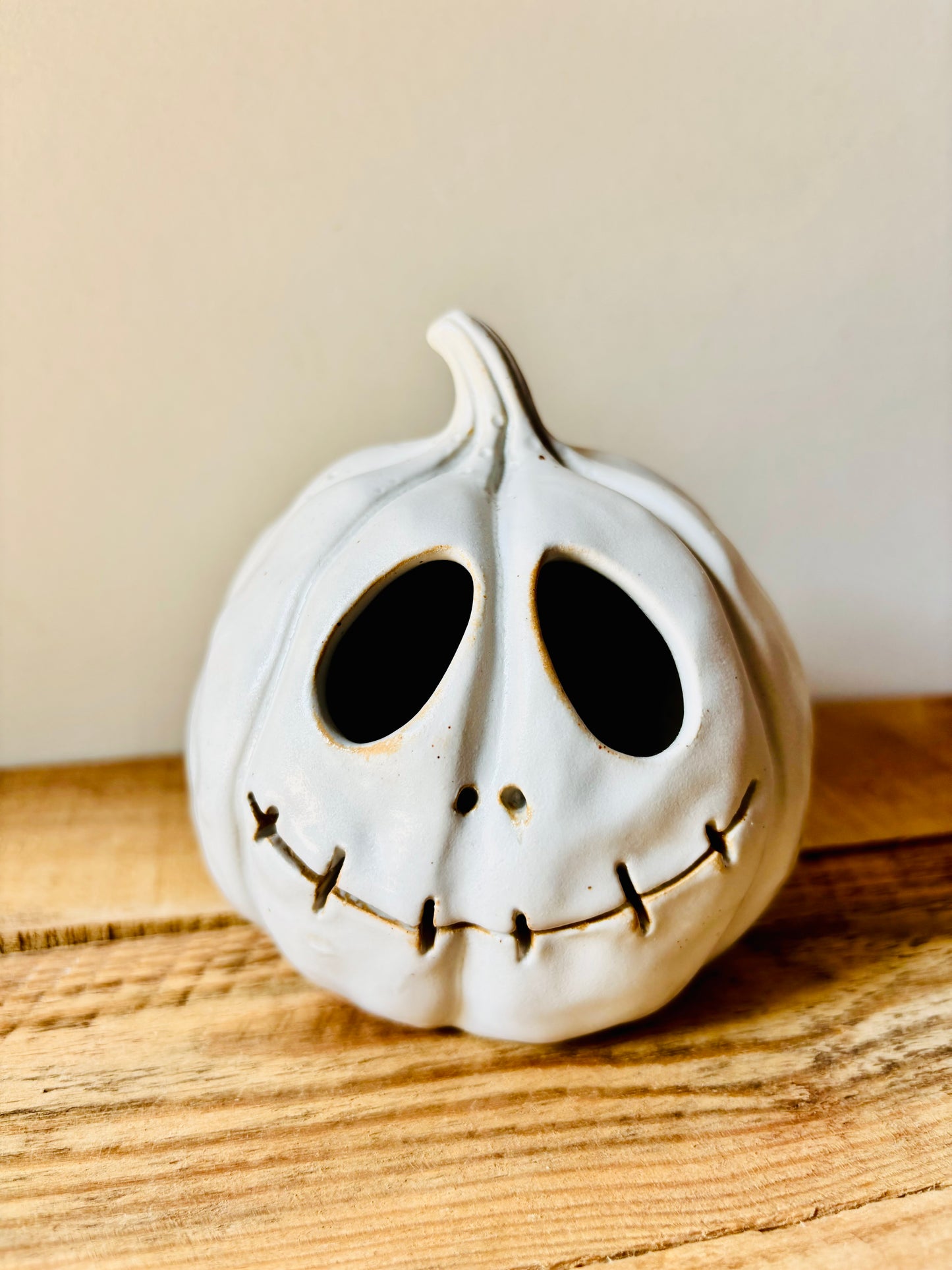 PATRICK - white tealight holder - imperfect 1