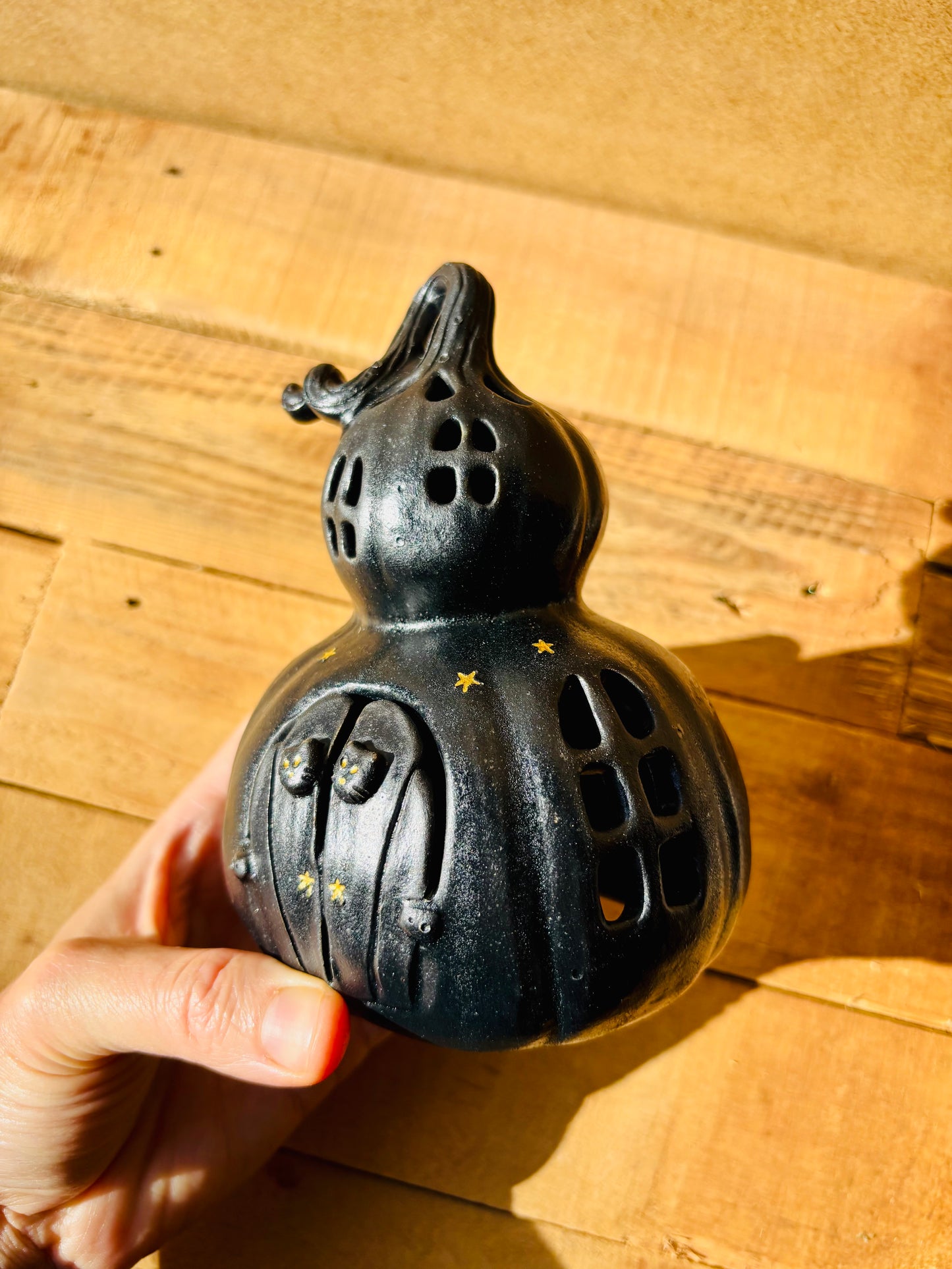 Grande maison citrouille - photophore noir et doré 2