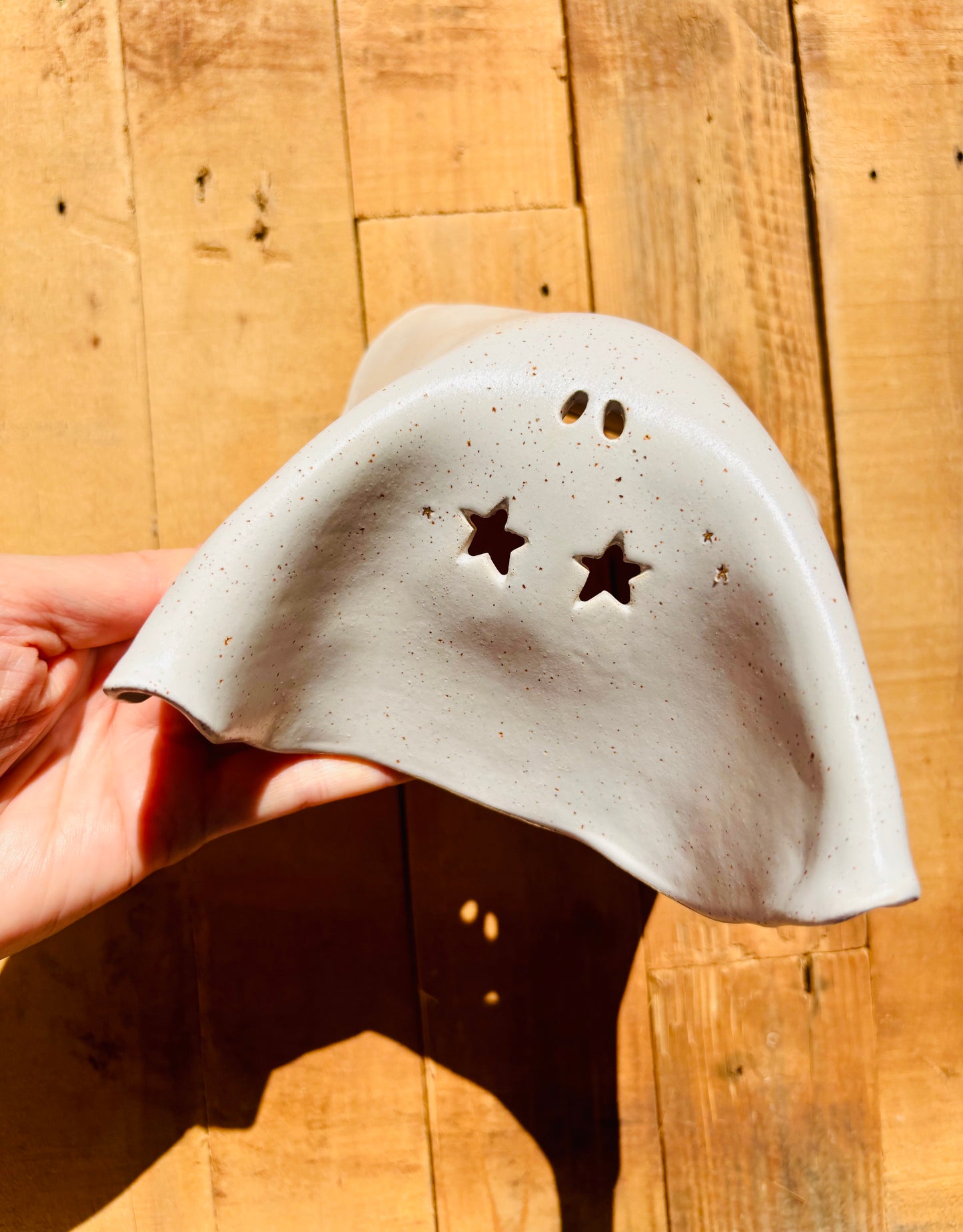 Ghost - speckled white - gold stars