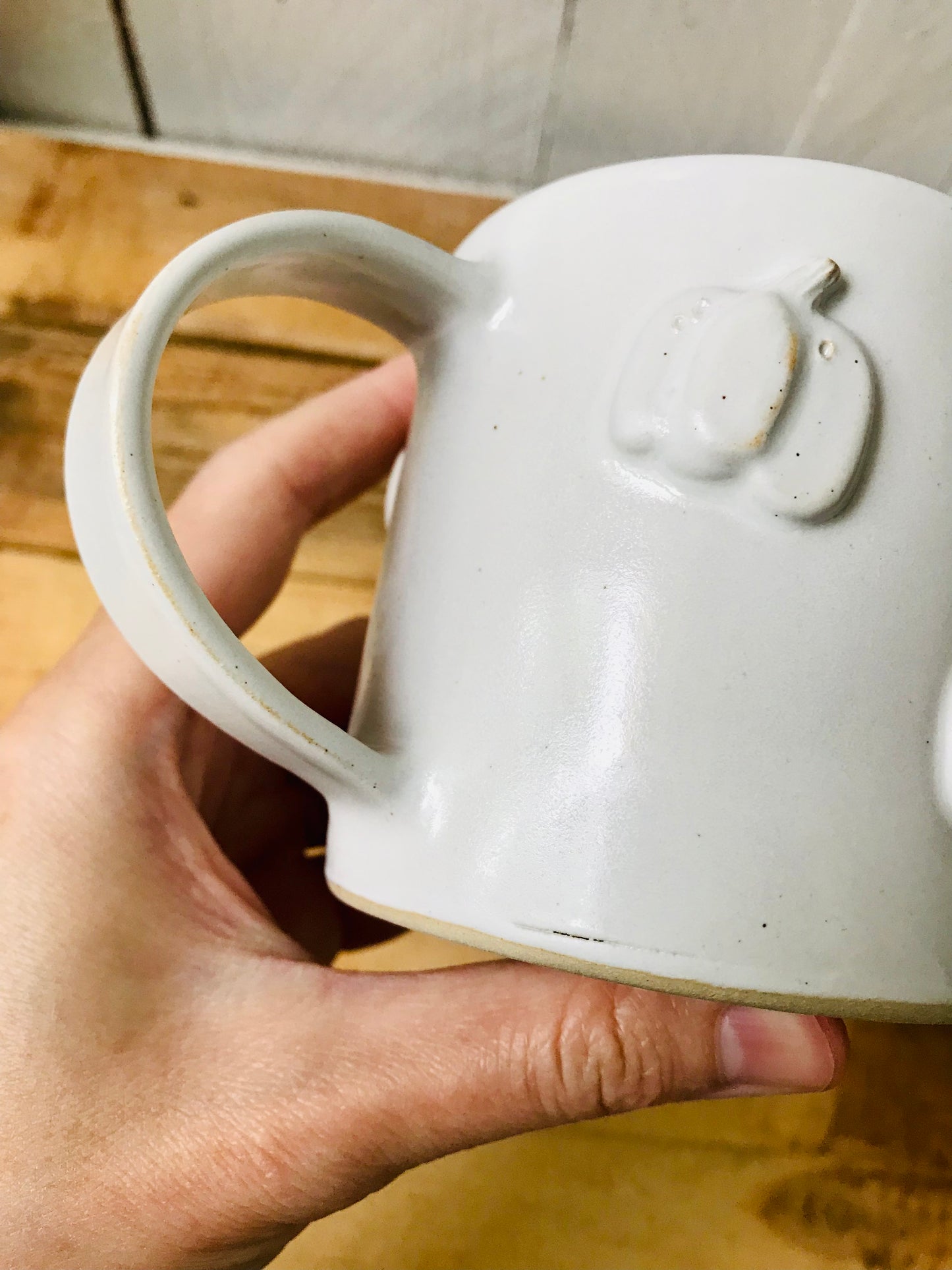 Mug with small white pumpkins - imperfect 3