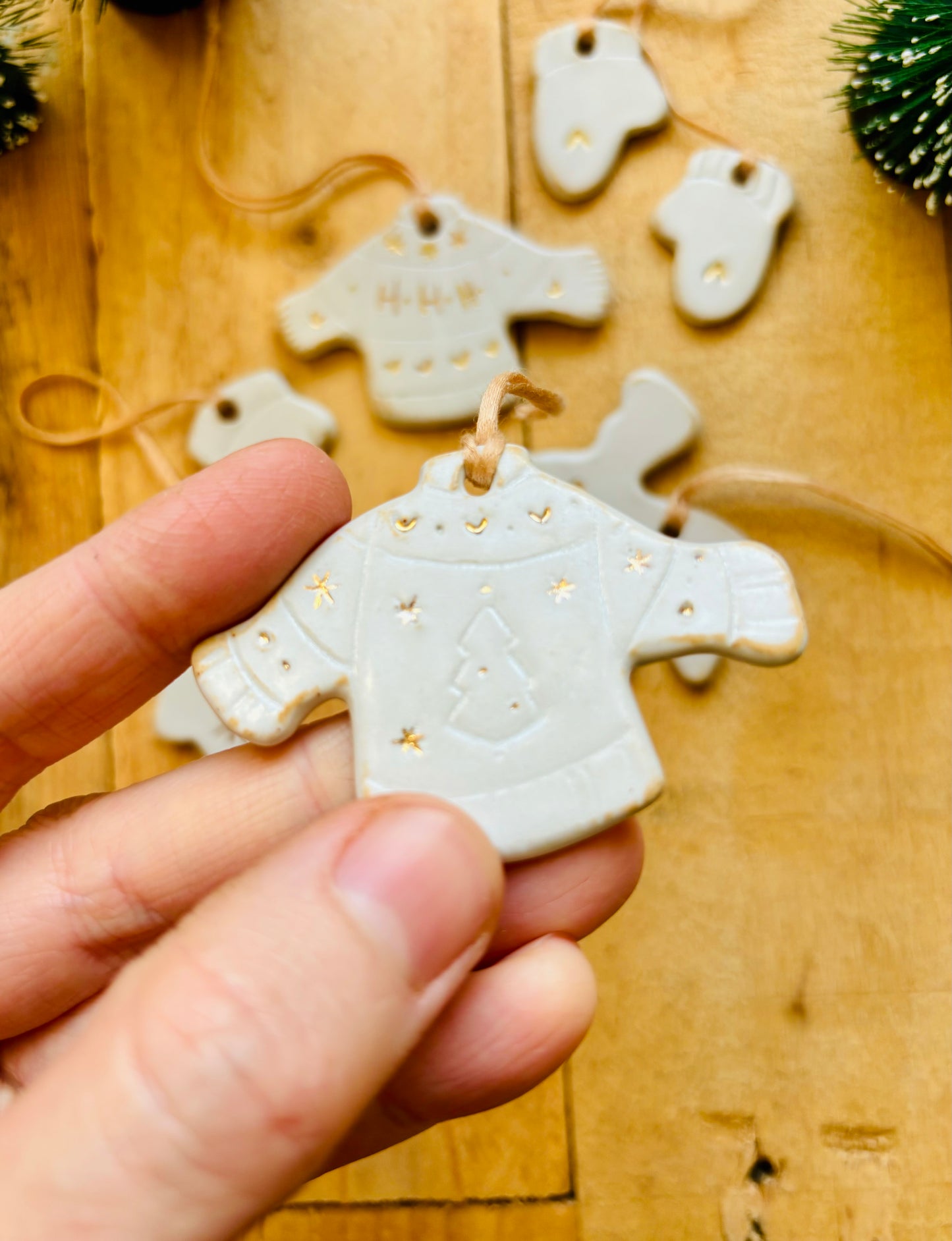 Pull de Noël - blanc et or - pièce unique