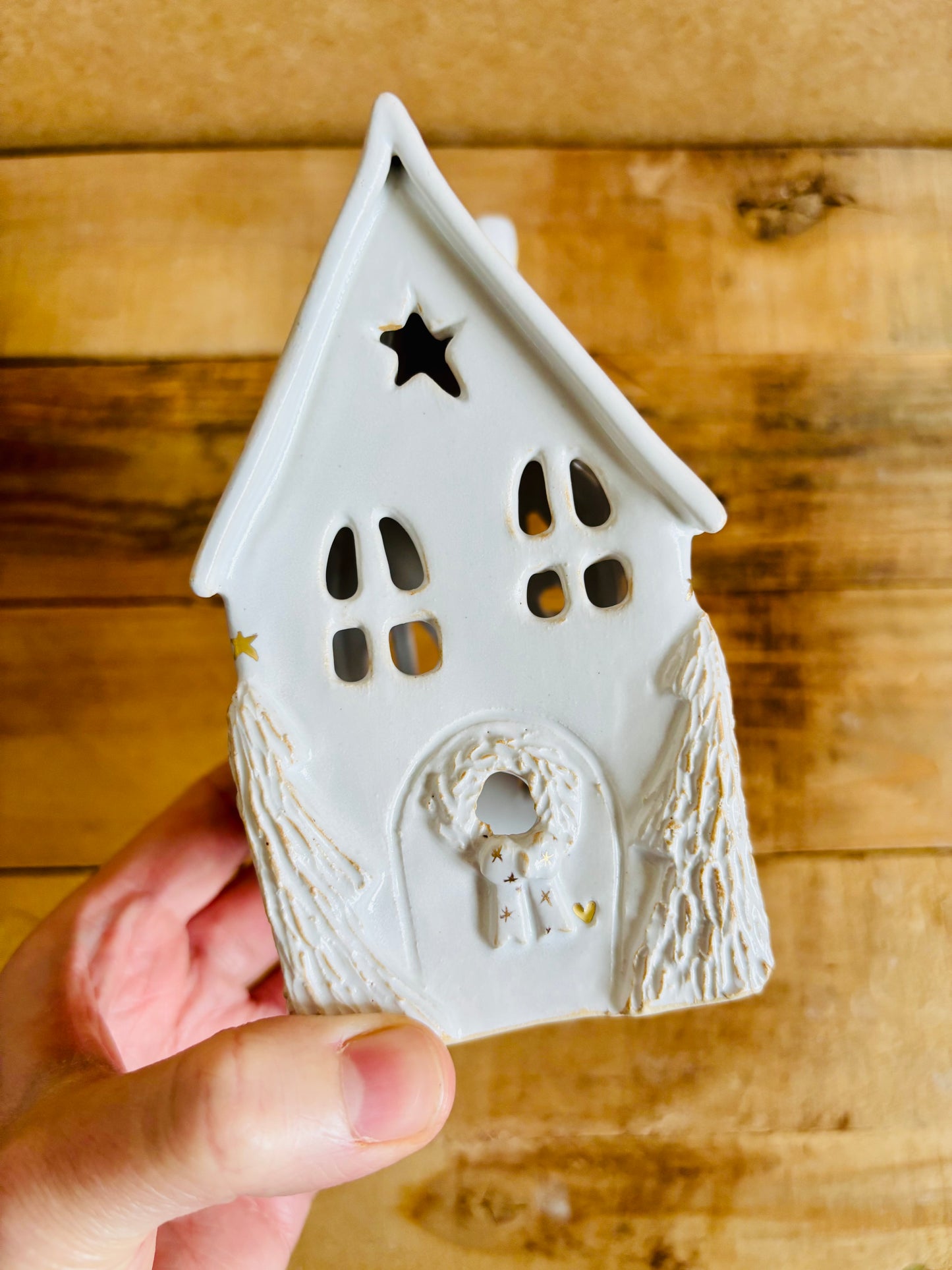 House 1 - white and gold tealight holder