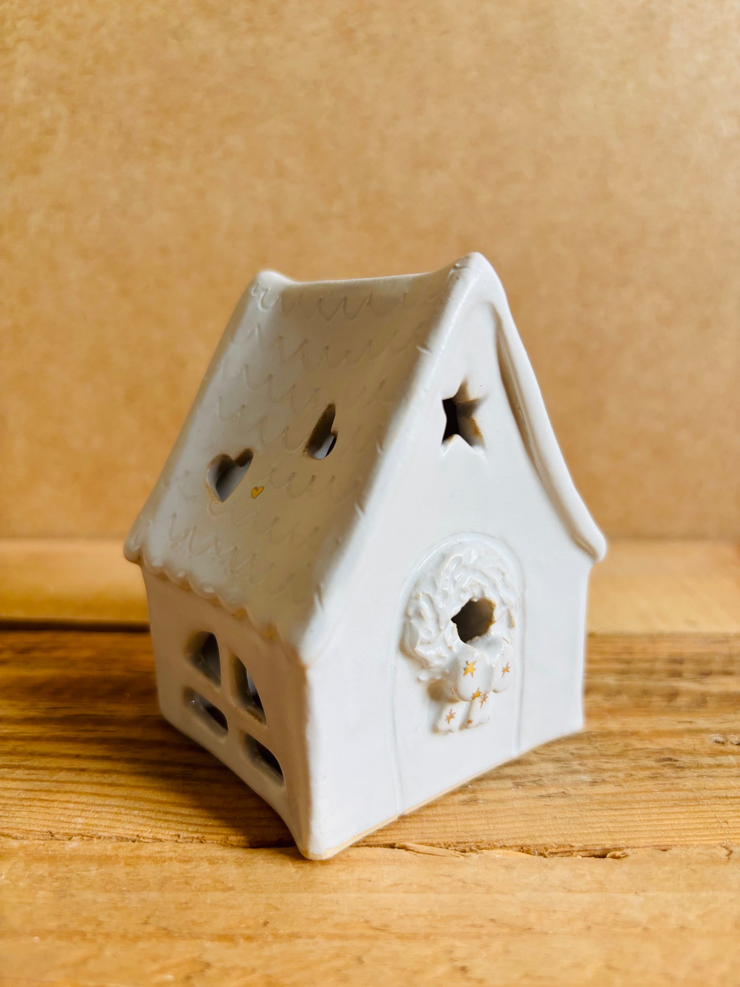 House 1 - white and gold tealight holder