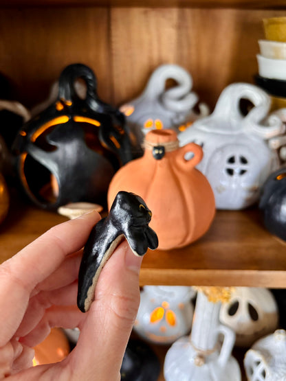 Mug with small white pumpkins