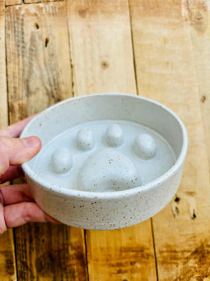 Anti-glutton bowl with paw pattern - in stock