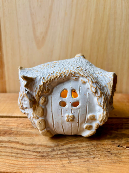 House 1 - white and gold tealight holder