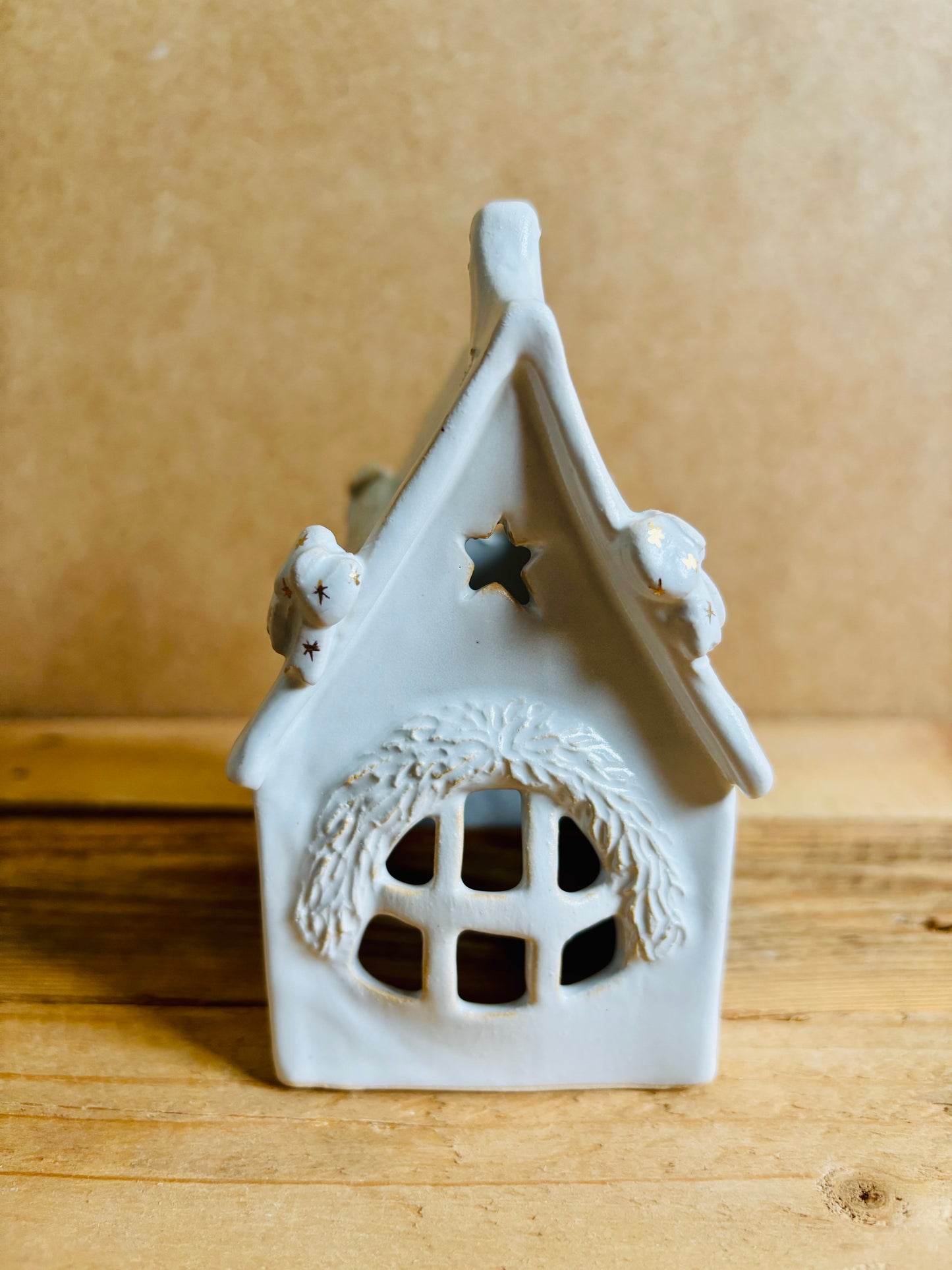 House 1 - white and gold tealight holder