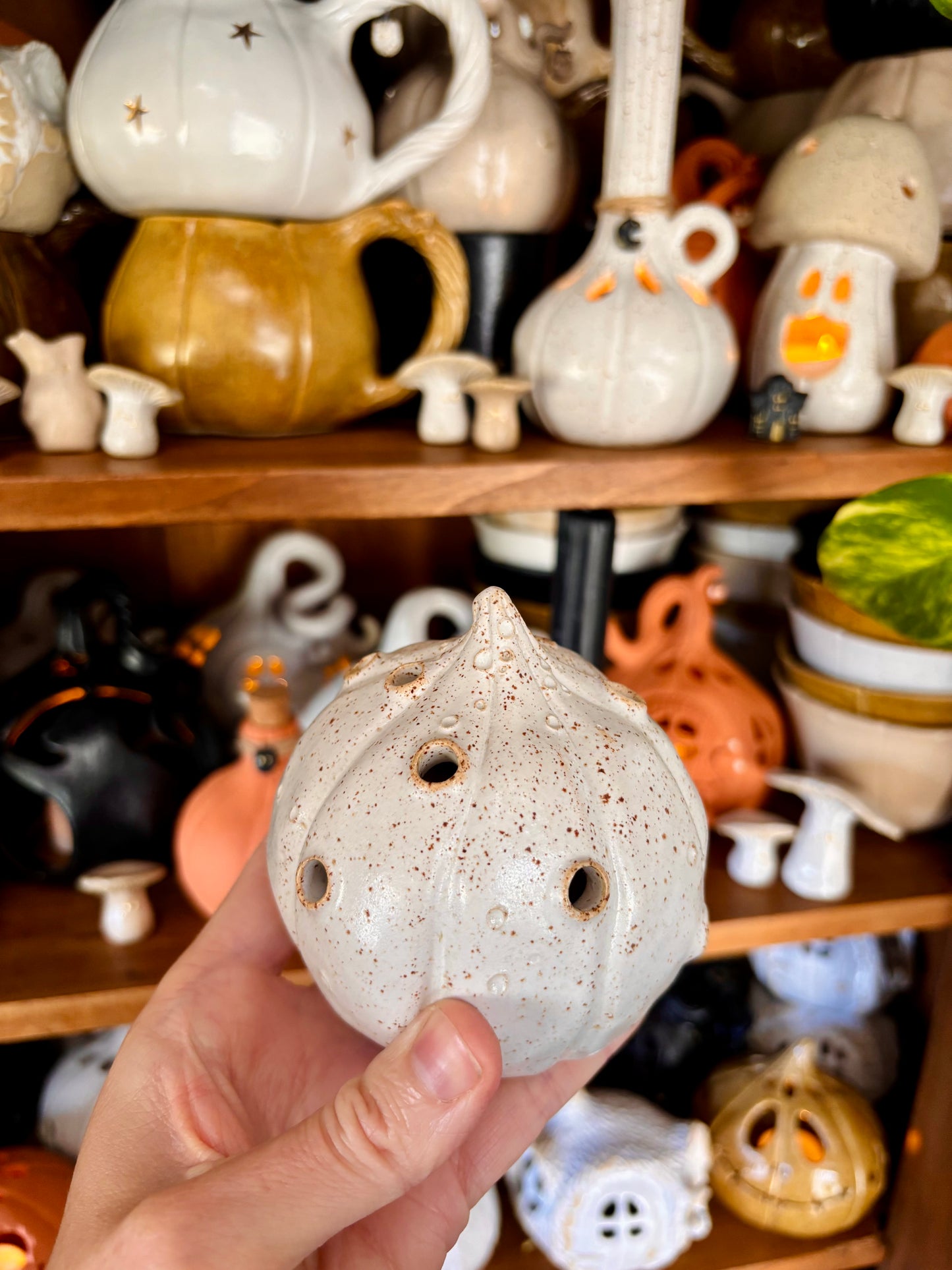 Pumpkin - speckled white tealight holder