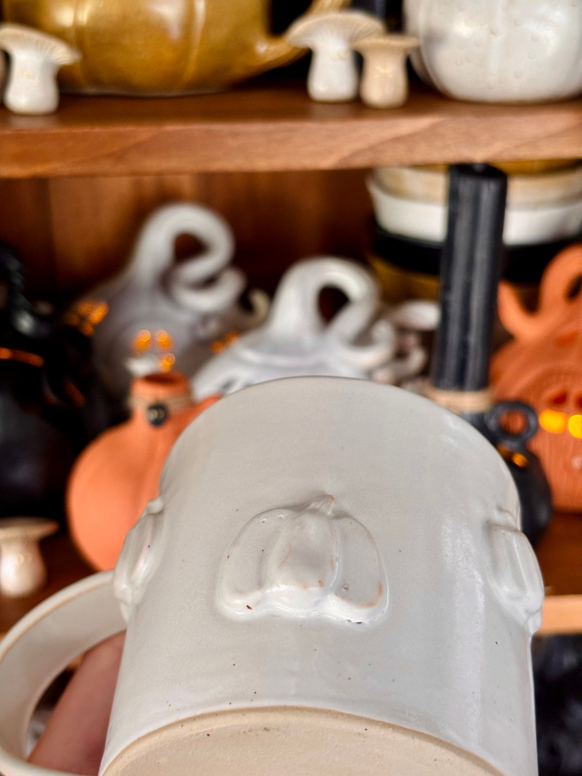 Tasse petites citrouilles blanches - imparfaite 2