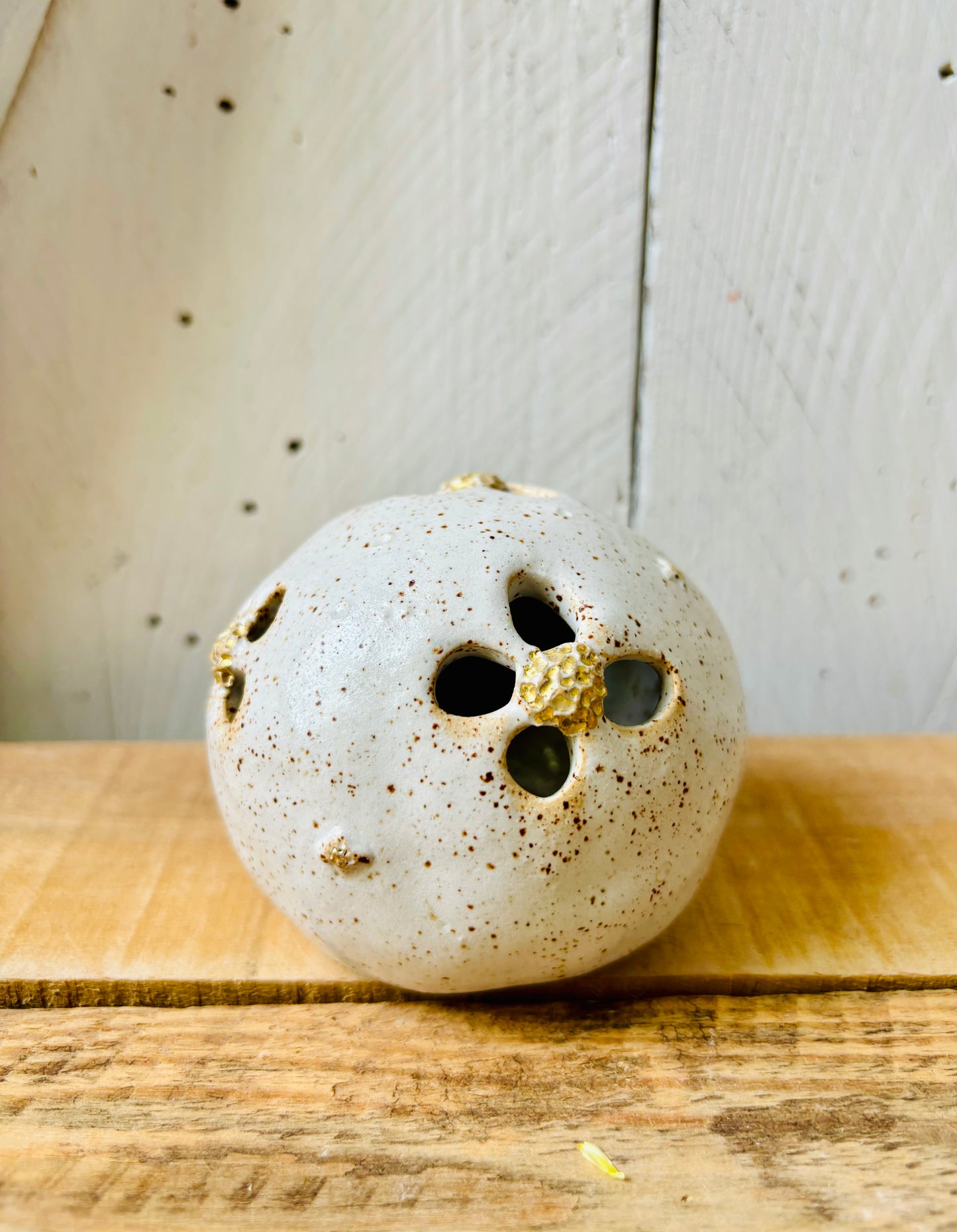 Vase & Tealight holder - speckled white and gold - 1