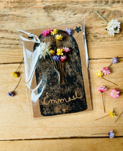 Small bouquet of dried flowers