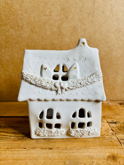 House 1 - white and gold tealight holder
