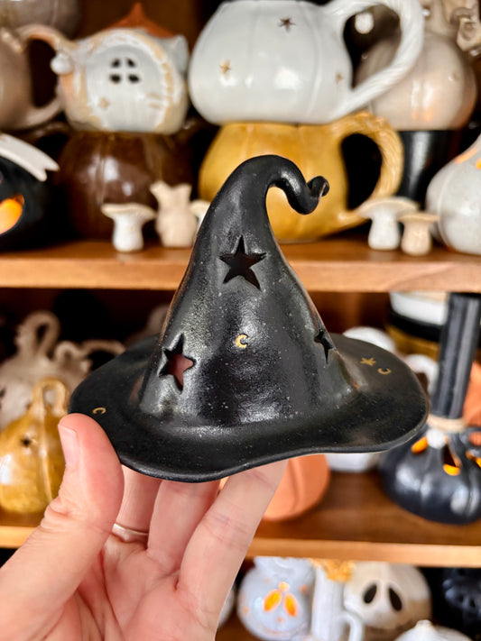 Chapeau de Sorcière  - photophore noir et doré imparfait