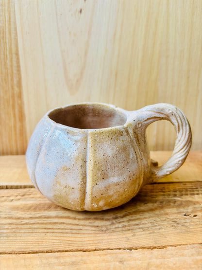 Tasse citrouille beige moucheté et or - 3 - imparfaite