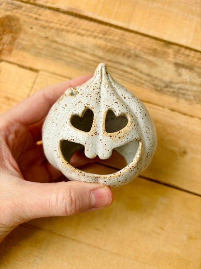 LUCY IN FLOWERS - speckled white tealight holder