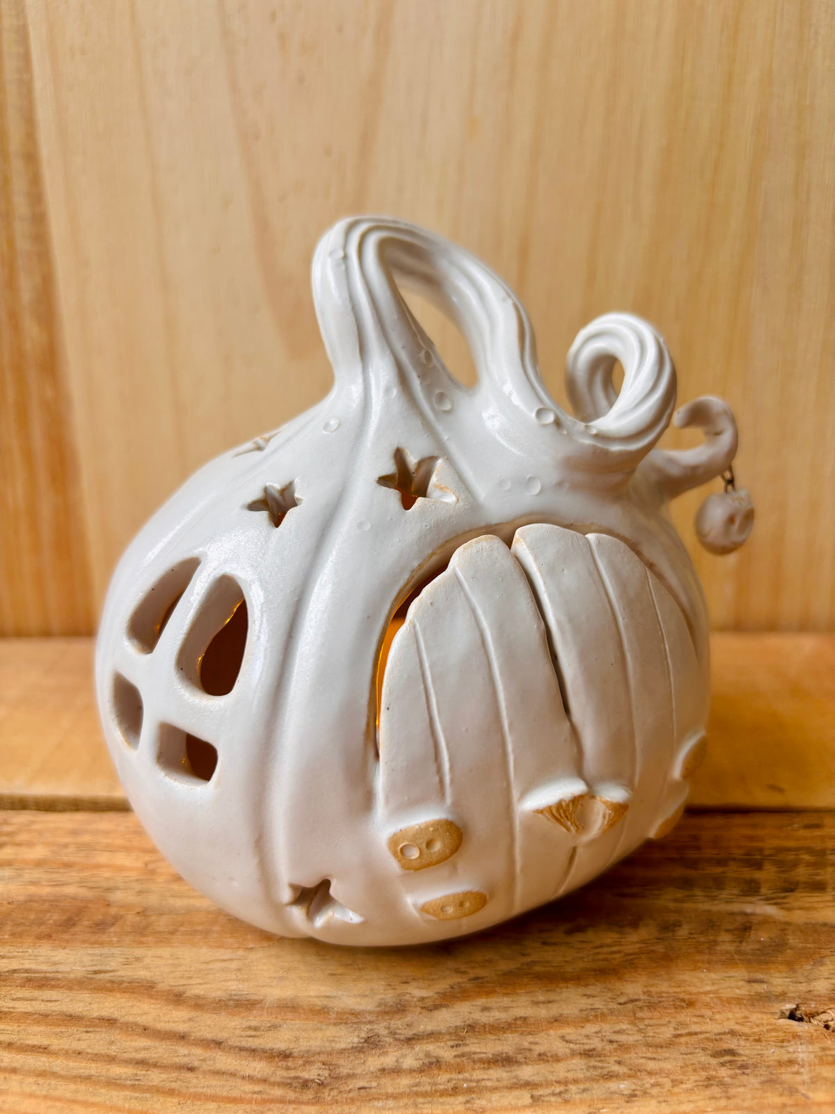 Maison citrouille - photophore blanc et or - imparfaite