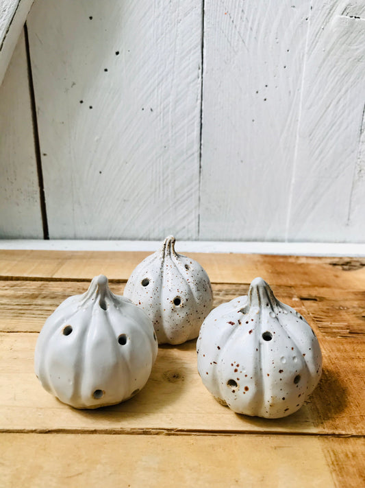 Three small pumpkins - white tealight holders