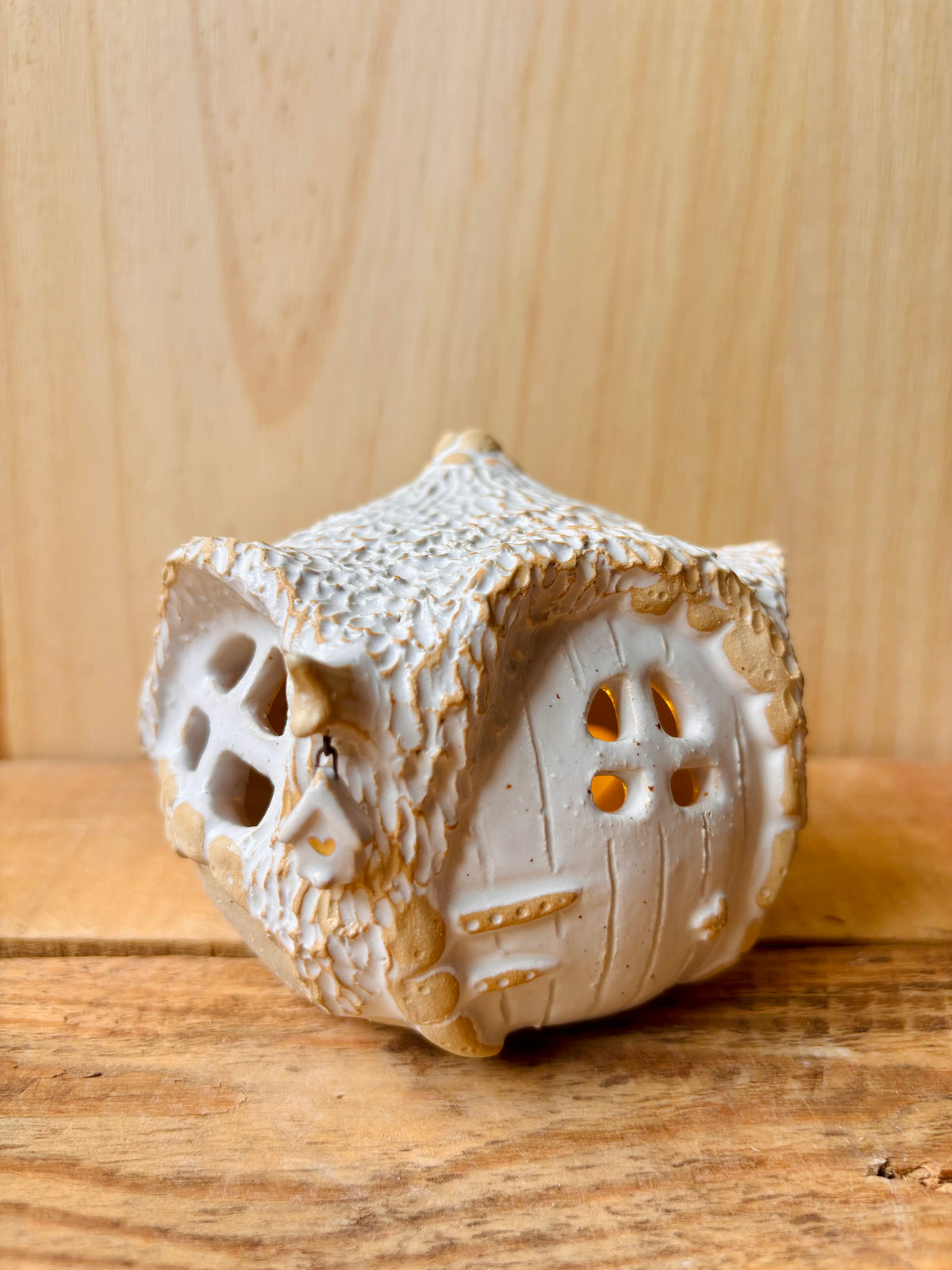 Maison Hobbit - photophore blanc et or 22
