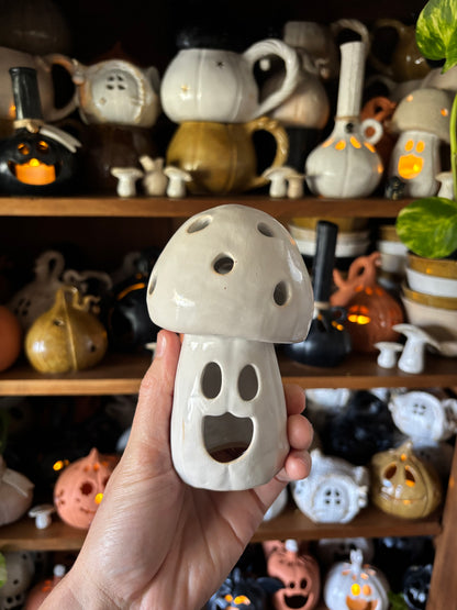 PATRICK - white tealight holder