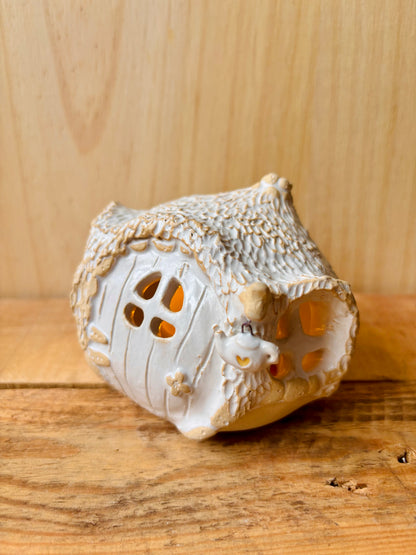 Maison Hobbit - photophore blanc et or 18