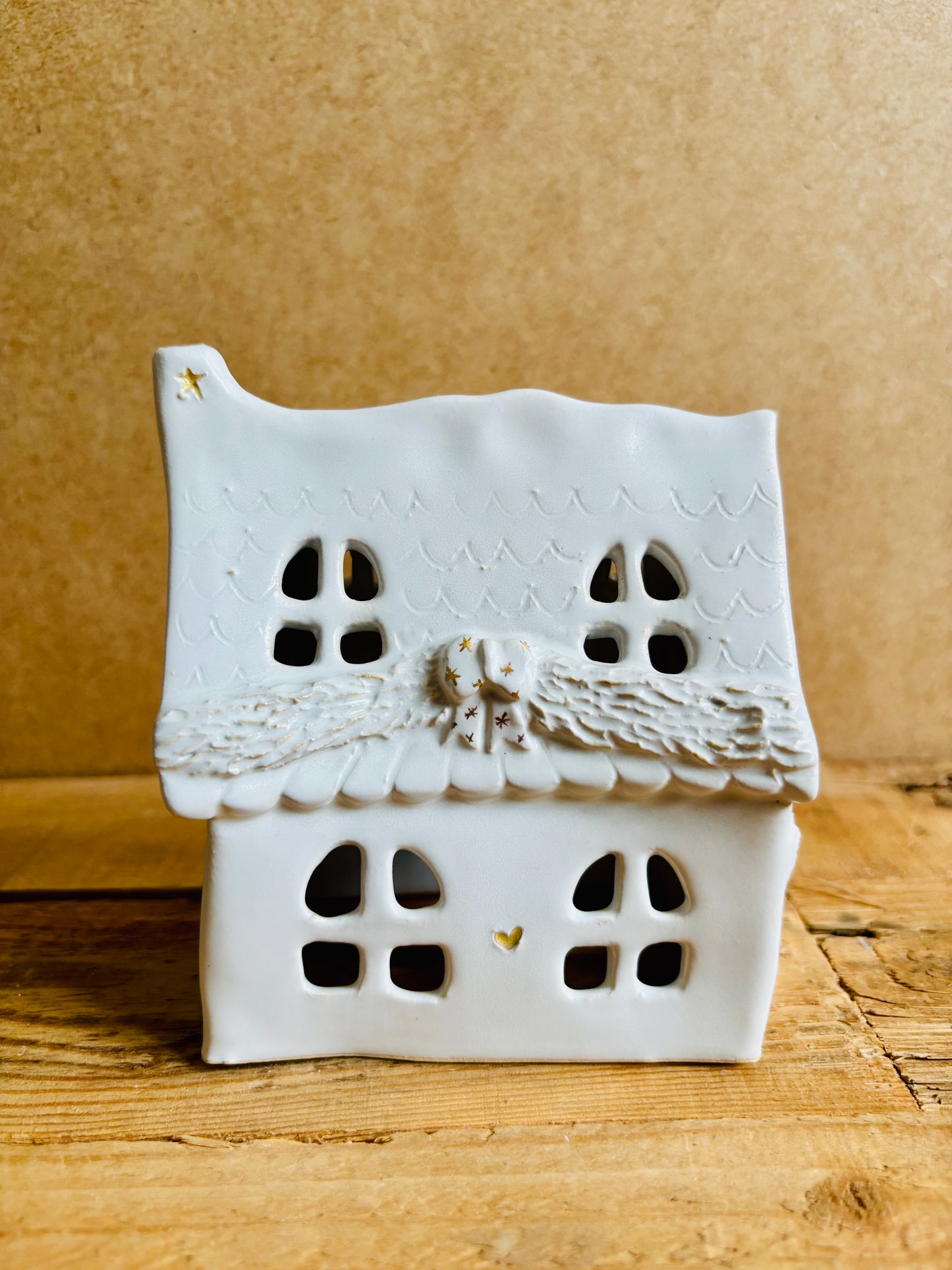 House 1 - white and gold tealight holder