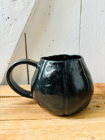 Tasse citrouille - noir et doré 3