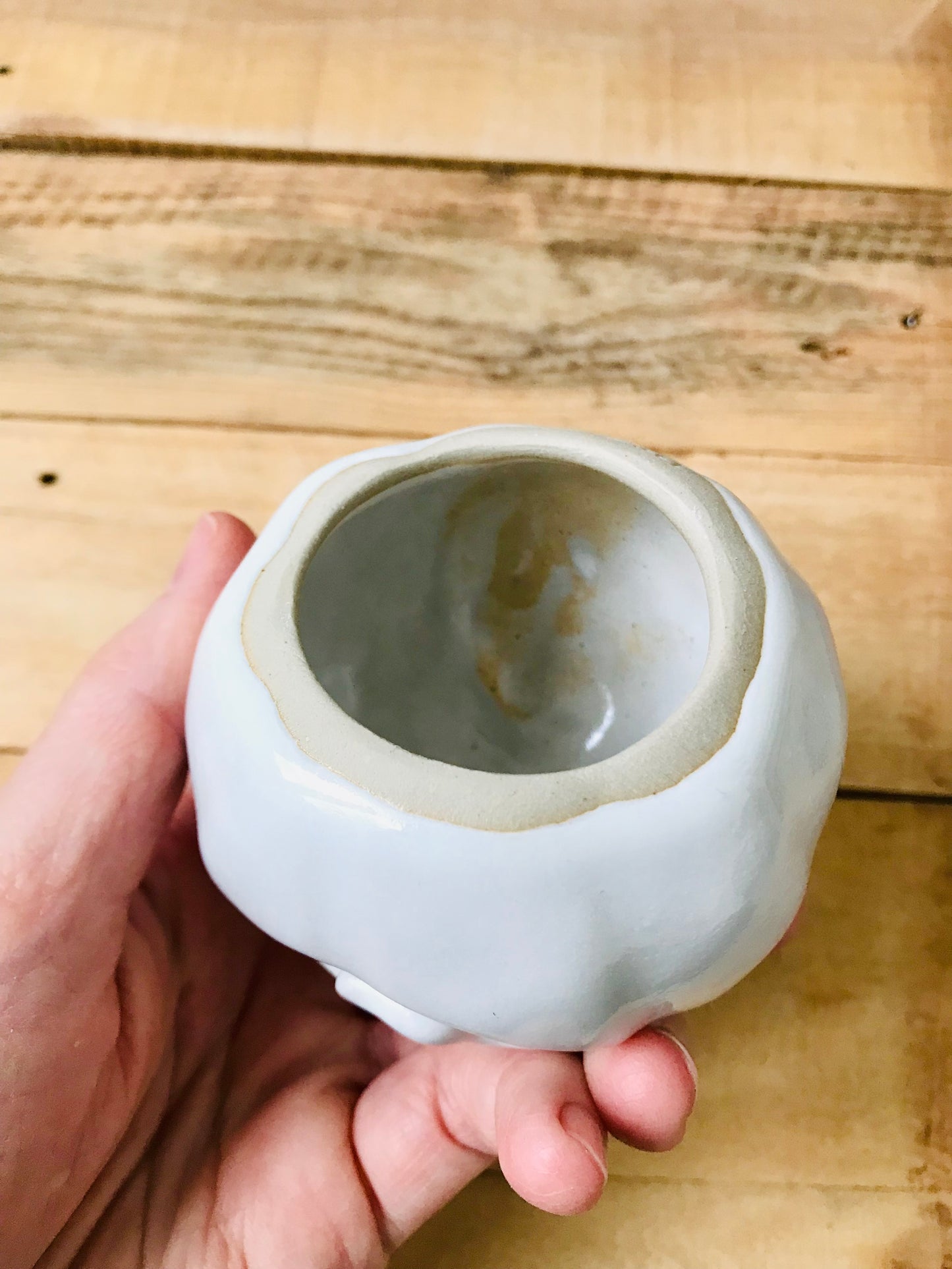 LUCY - white tealight holder - imperfect 2