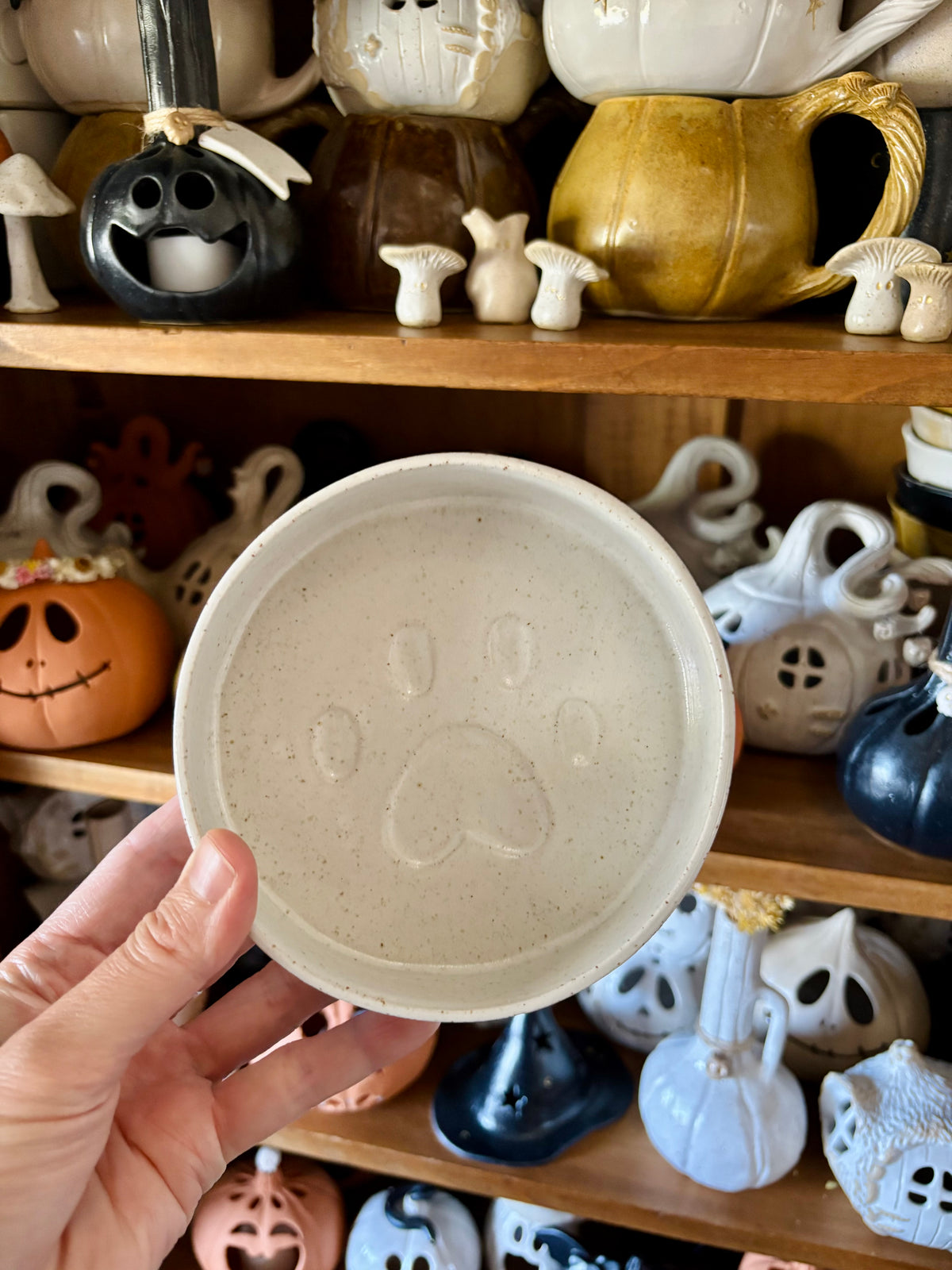 Footprint pattern bowl - in stock
