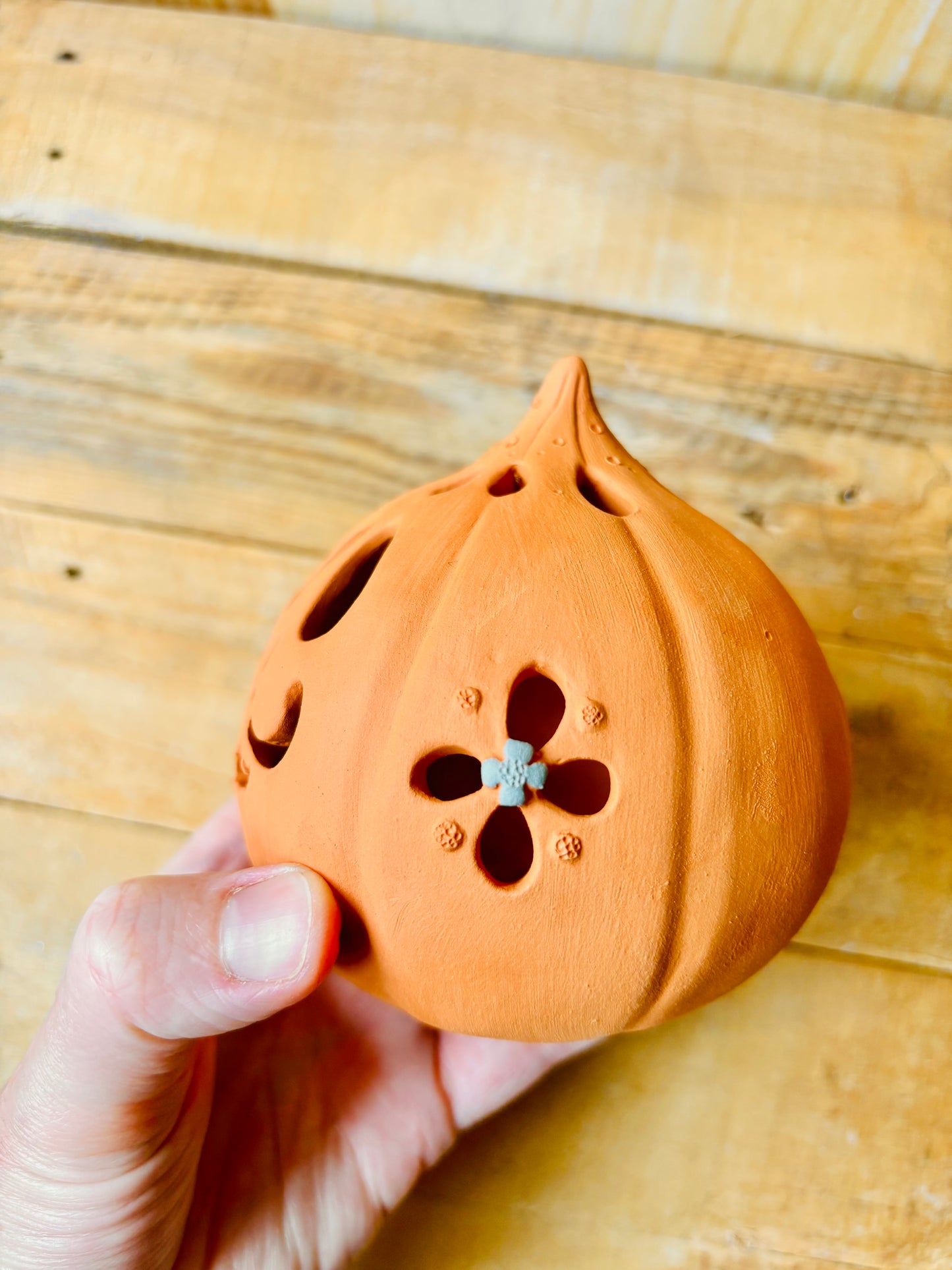 SUZIE - orange tealight holder
