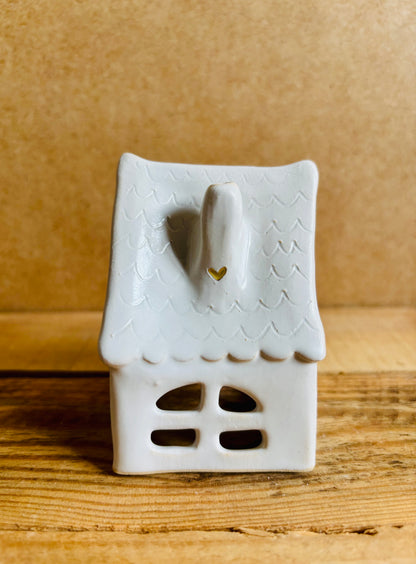 House 1 - white and gold tealight holder