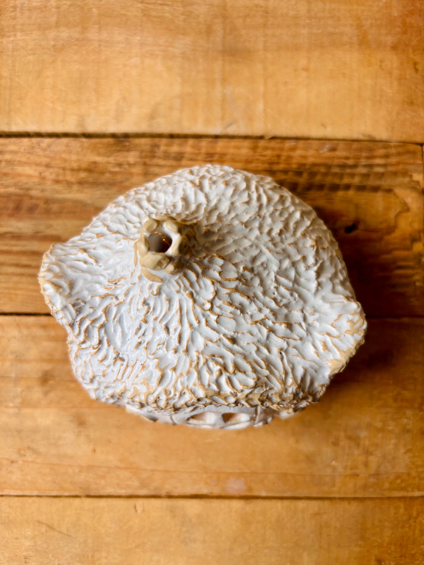 House 1 - white and gold tealight holder