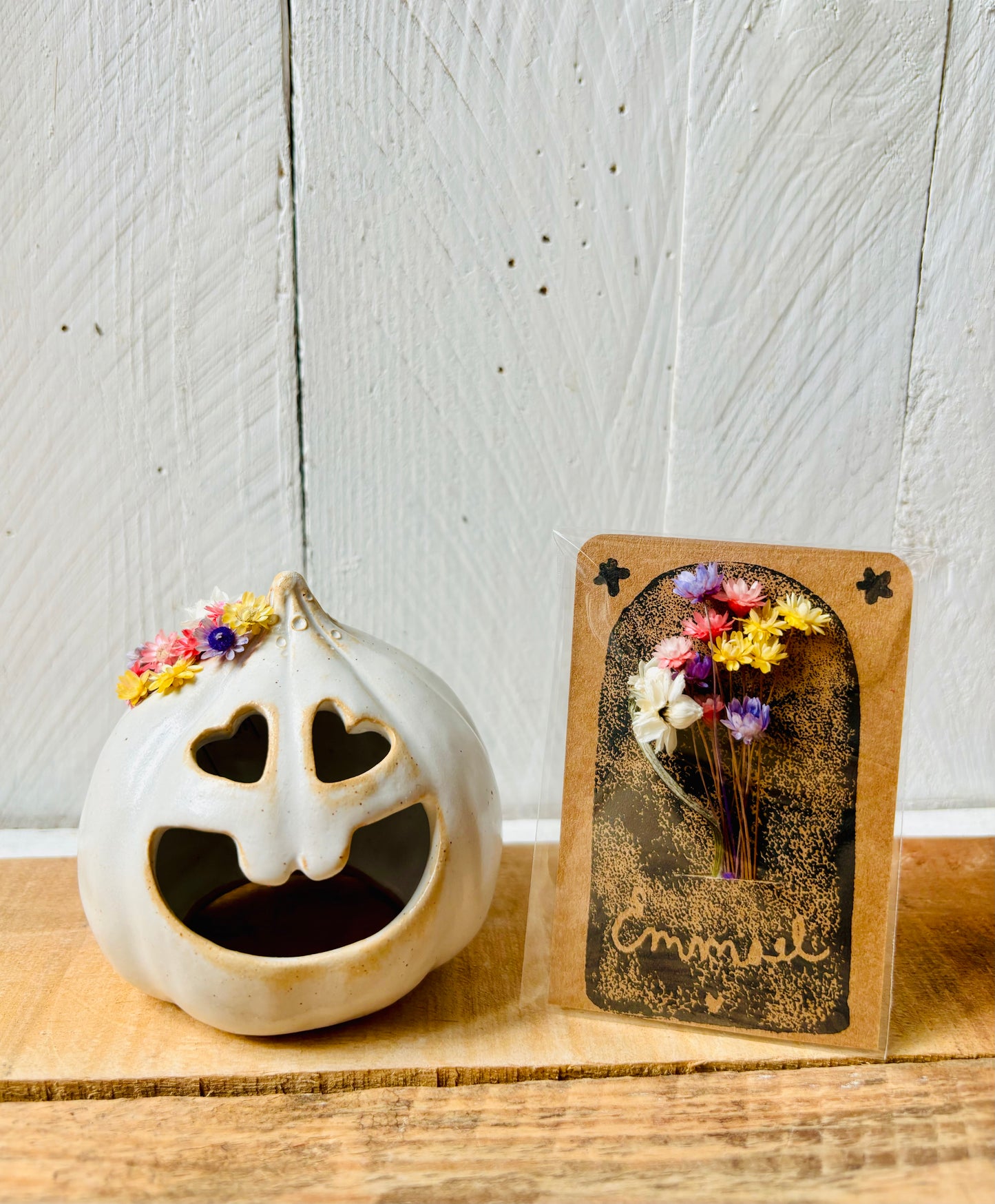 Small bouquet of dried flowers