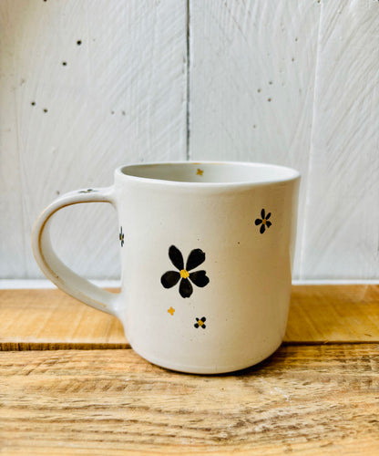 Tasse fleurs - noir et or