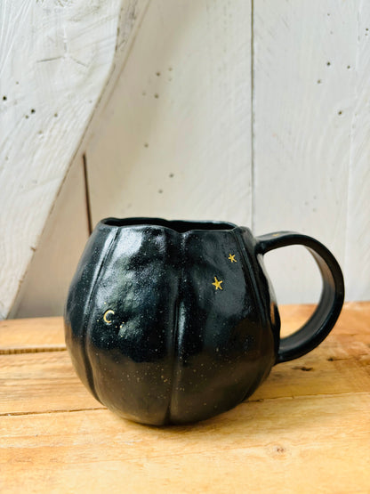 Tasse citrouille - noir et doré 1