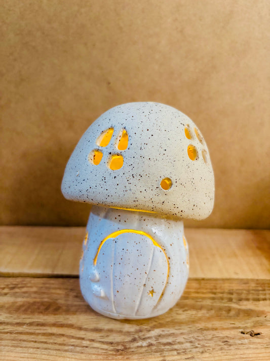 Maison champignon - photophore blanc moucheté et or 1