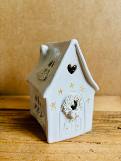 House 1 - white and gold tealight holder