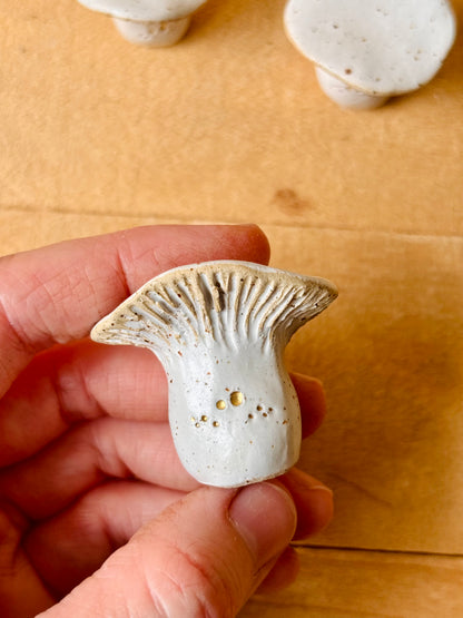 PATRICK - white tealight holder