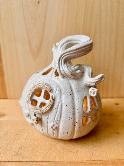 Maison citrouille - photophore blanc moucheté et or 7