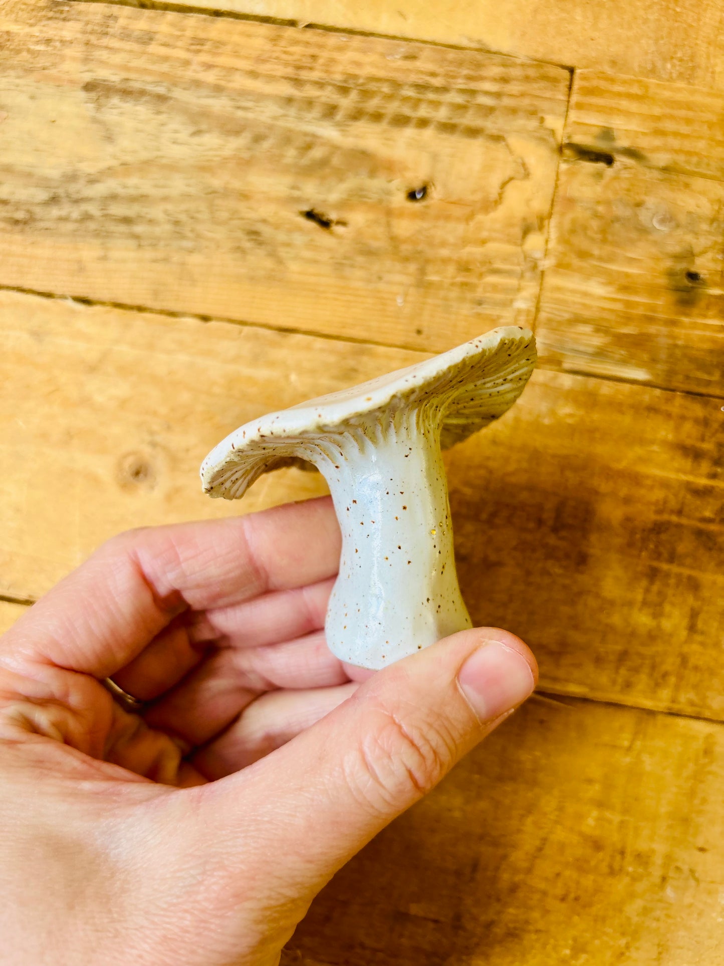 PATRICK - white tealight holder