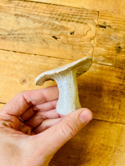 PATRICK - white tealight holder