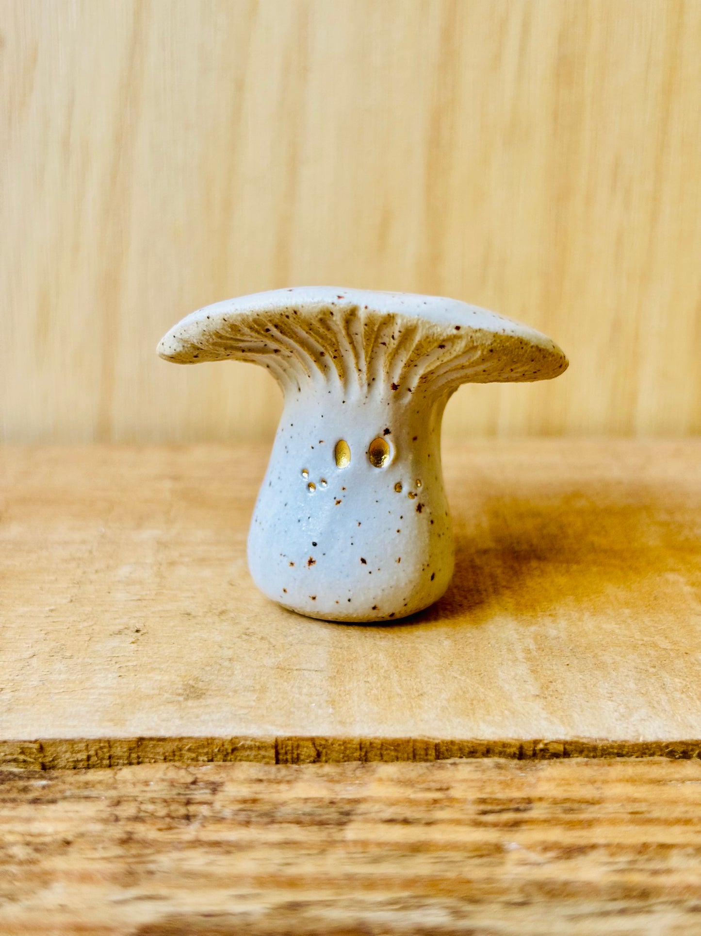 PATRICK - white tealight holder