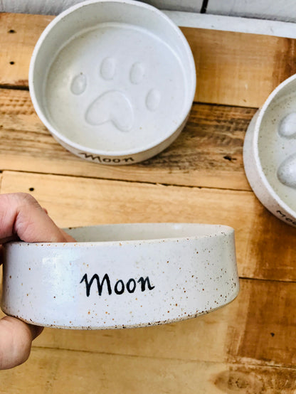 Pet bowl with white moon pattern