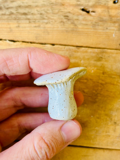 PATRICK - white tealight holder