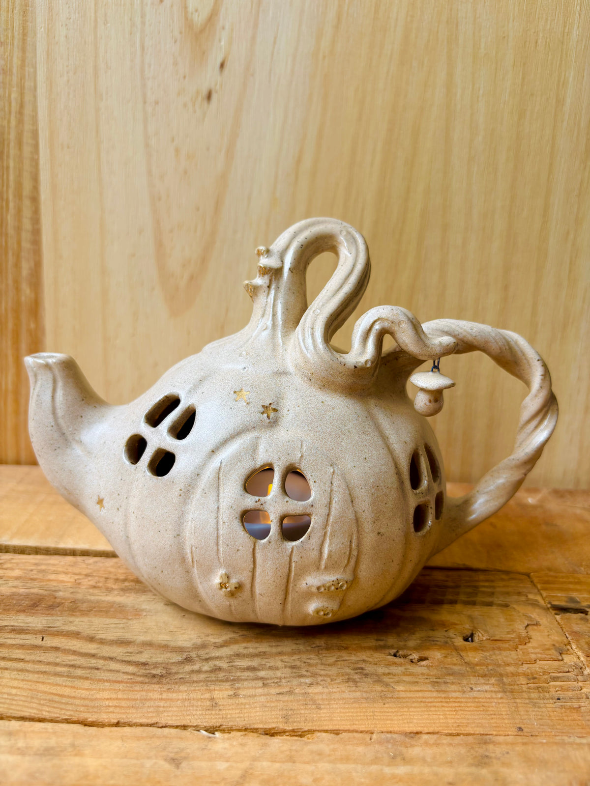 Théière citrouille - photophore beige pyrité et or - 2 - imparfaite