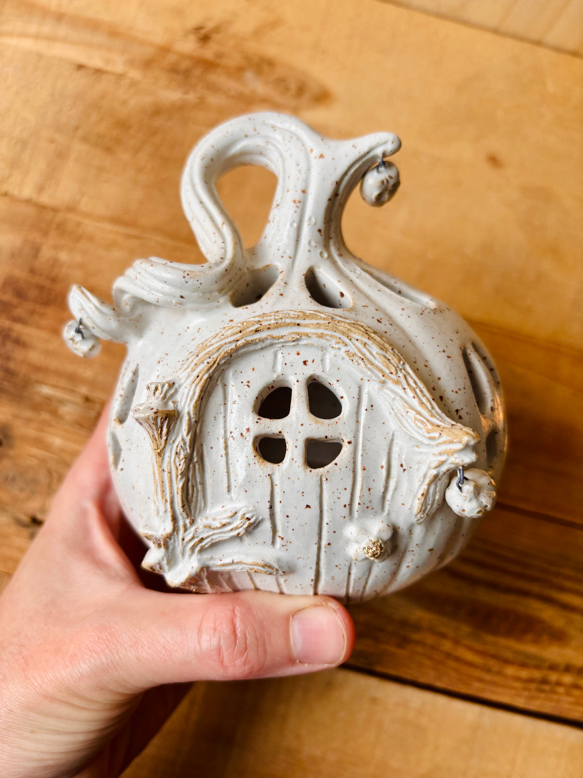 Maison citrouille - photophore blanc moucheté et or 5