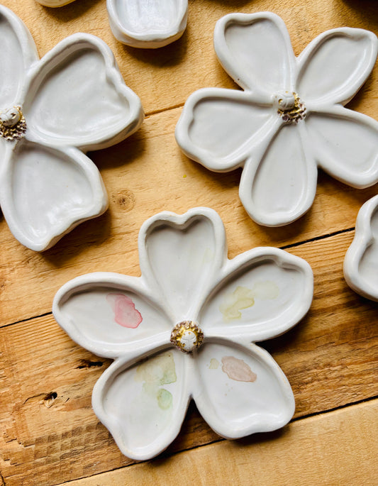 Petite fleur et coccinelle palette aquarelle blanche et or - 6