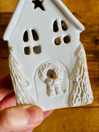 House 1 - white and gold tealight holder