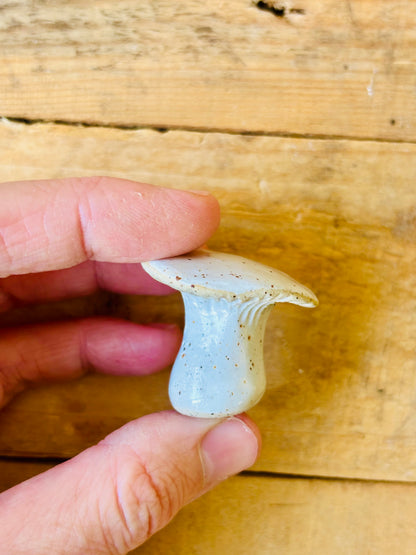 PATRICK - white tealight holder