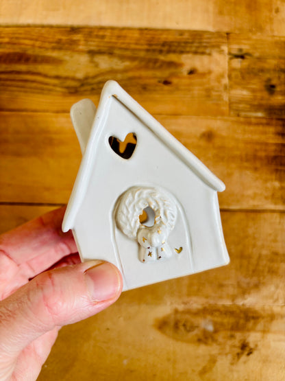 House 1 - white and gold tealight holder